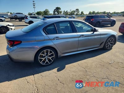 Trzecie zdjęcie samochodu z tyłu: 2022 BMW 540 XI VIN:WBA73BJ02NWX59444 - miniatura