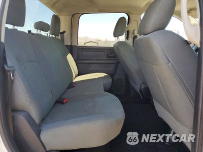 Zdjęcie 11 z 13 samochodu: 2015 RAM 2500 ST VIN:3C6UR5HJ5FG694519 - miniatura