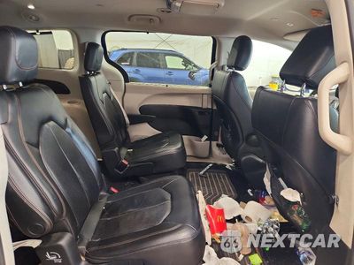 Zdjęcie 11 z 13 samochodu: 2019 CHRYSLER PACIFICA TOURING L VIN:2C4RC1BG1KR628608 - miniatura