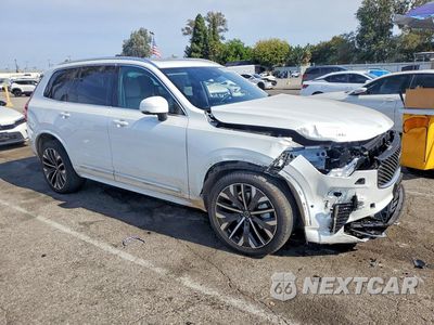 Czwarte zdjęcie samochodu z boku: 2025 VOLVO XC90 PLUS VIN:YV4062PB2S1380857 - miniatura