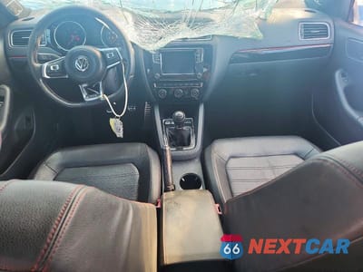 Zdjęcie 8 z 12 samochodu: 2016 VOLKSWAGEN JETTA GLI VIN:3VW5T7AJ3GM236014 - miniatura