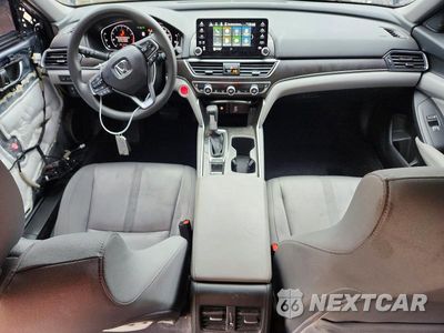 Zdjęcie 8 z 12 samochodu: 2020 HONDA ACCORD EX VIN:1HGCV1F48LA041796 - miniatura
