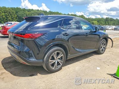 Trzecie zdjęcie samochodu z tyłu: 2024 LEXUS RX 350 PREMIUM VIN:JTJCHMAA8R2020984 - miniatura