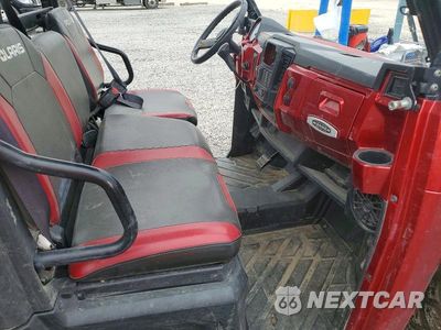 Piąte zdjęcie samochodu w środku: 2015 POLARIS RANGER CREW 900 UTILITY VEHICLE VIN:3NSRUZ874FG508444 - miniatura