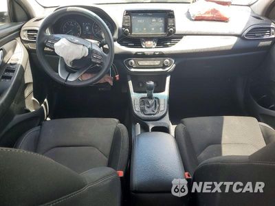 Zdjęcie 8 z 12 samochodu: 2018 HYUNDAI ELANTRA GT BASE VIN:KMHH35LE5JU018062 - miniatura