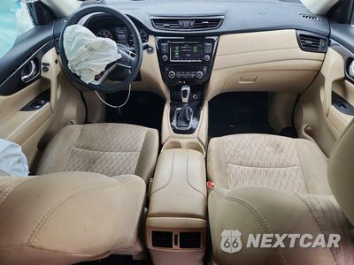 Zdjęcie 8 z 12 samochodu: 2019 NISSAN ROGUE SV VIN:5N1AT2MV7KC720194 - miniatura