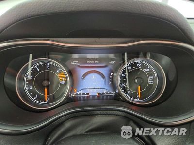 Zdjęcie 9 z 13 samochodu: 2019 JEEP CHEROKEE LIMITED VIN:1C4PJLDB7KD242742 - miniatura