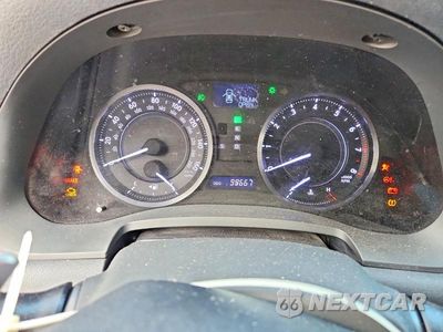 Zdjęcie 9 z 13 samochodu: 2011 LEXUS IS 350 VIN:JTHFE2C25B2505980 - miniatura
