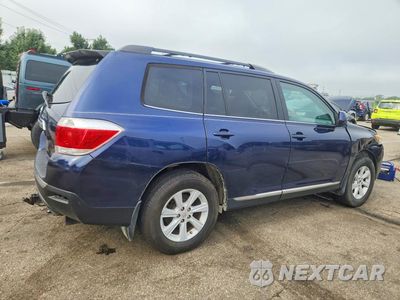 Trzecie zdjęcie samochodu z tyłu: 2013 TOYOTA HIGHLANDER SE VIN:5TDBK3EH3DS214258 - miniatura