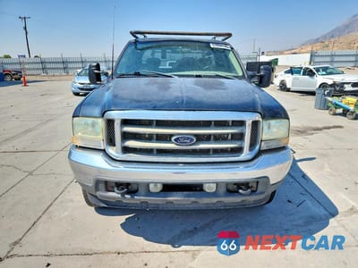 Piąte zdjęcie samochodu w środku: 2002 FORD F250 SUPER DUTY VIN:1FTNX21L42EB29757 - miniatura