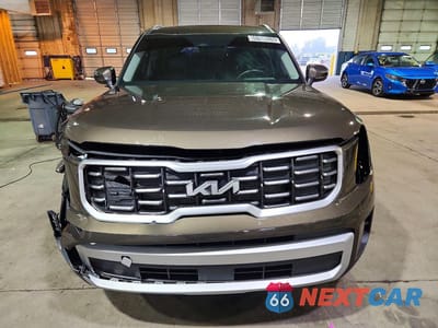 Piąte zdjęcie samochodu w środku: 2025 KIA TELLURIDE S VIN:5XYP64GC8SG698486 - miniatura