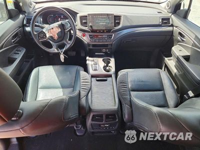 Zdjęcie 8 z 14 samochodu: 2021 HONDA PILOT SE VIN:5FNYF5H28MB006169 - miniatura