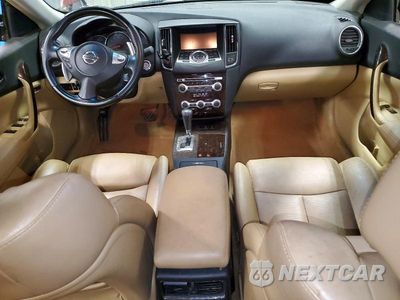 Zdjęcie 8 z 12 samochodu: 2010 NISSAN MAXIMA 3.5 S VIN:1N4AA5AP2AC839275 - miniatura