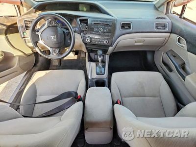 Zdjęcie 8 z 13 samochodu: 2013 HONDA CIVIC LX VIN:2HGFB2F57DH508763 - miniatura