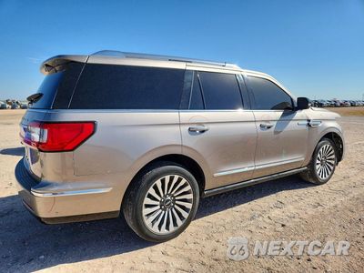 Trzecie zdjęcie samochodu z tyłu: 2020 LINCOLN NAVIGATOR RESERVE VIN:5LMJJ2LTXLEL01104 - miniatura