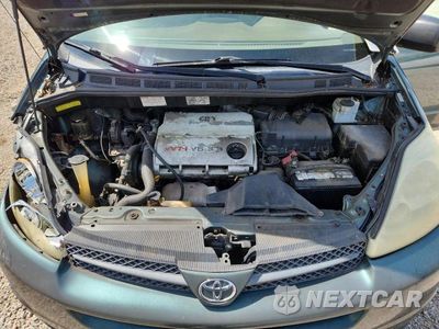 Zdjęcie 12 z 13 samochodu: 2004 TOYOTA SIENNA LE 7 PASSENGER VIN:5TDZA23C24S101260 - miniatura