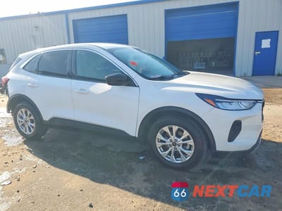 Czwarte zdjęcie samochodu z boku: 2023 FORD ESCAPE ACTIVE VIN:1FMCU0GN8PUA19297 - miniatura