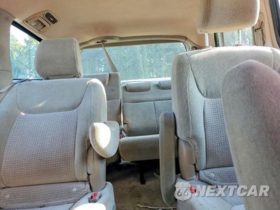 Zdjęcie 10 z 13 samochodu: 2010 TOYOTA SIENNA CE 7-PASSENGER VIN:5TDKK4CC8AS326630 - miniatura