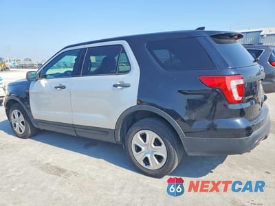 Drugie zdjęcie samochodu z przodu: 2017 FORD EXPLORER POLICE INTERCEPTOR VIN:1FM5K8AT3HGC35594 - miniatura