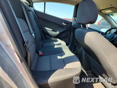 Zdjęcie 19 z 26 samochodu: 2016 KIA FORTE LX VIN:KNAFX4A65G5458160 - miniatura