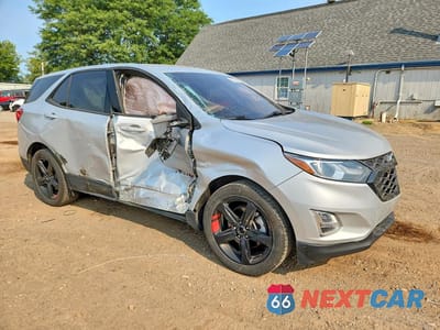 Czwarte zdjęcie samochodu z boku: 2019 CHEVROLET EQUINOX LT VIN:2GNAXLEX1K6158856 - miniatura