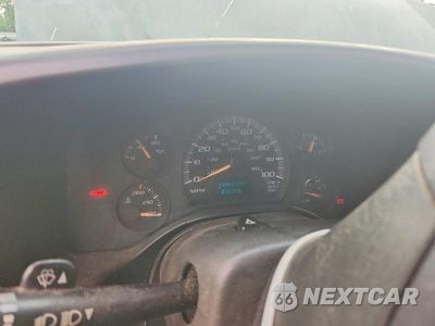 Zdjęcie 9 z 13 samochodu: 2005 GMC SAVANA G2500 VIN:1GTGG29V251251804 - miniatura