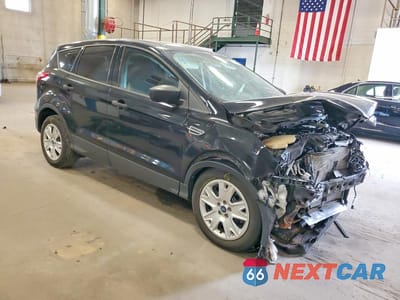 Czwarte zdjęcie samochodu z boku: 2016 FORD ESCAPE S VIN:1FMCU0F78GUB07799 - miniatura