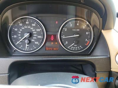 Zdjęcie 9 z 12 samochodu: 2015 BMW X1 XDRIVE28I VIN:WBAVL1C53FVY35805 - miniatura