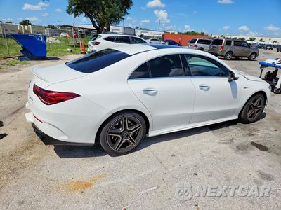 Trzecie zdjęcie samochodu z tyłu: 2020 MERCEDES-BENZ CLA AMG 35 4MATIC VIN:WDD5J5BB2LN072667 - miniatura
