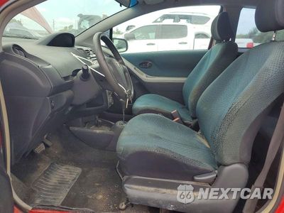 Zdjęcie 7 z 14 samochodu: 2007 TOYOTA YARIS BASE VIN:JTDJT923175095527 - miniatura
