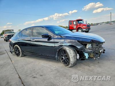 Czwarte zdjęcie samochodu z boku: 2017 HONDA ACCORD SPORT VIN:1HGCR2F59HA253424 - miniatura