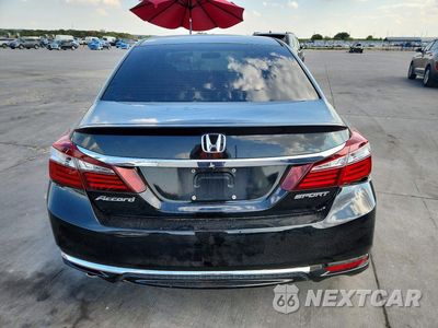 Zdjęcie 6 z 13 samochodu: 2017 HONDA ACCORD SPORT VIN:1HGCR2F59HA253424 - miniatura