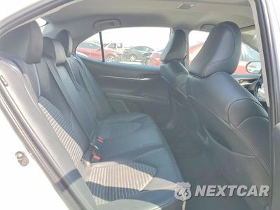 Zdjęcie 10 z 12 samochodu: 2020 TOYOTA CAMRY SE VIN:4T1G11AK3LU312792 - miniatura