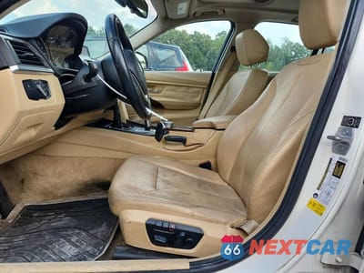 Zdjęcie 7 z 12 samochodu: 2014 BMW 328 I VIN:WBA3A5G56ENP32259 - miniatura