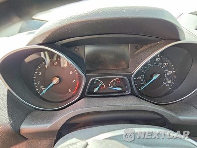 Zdjęcie 9 z 13 samochodu: 2016 FORD ESCAPE S VIN:1FMCU0F71GUB36920 - miniatura