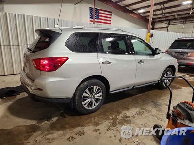 Trzecie zdjęcie samochodu z tyłu: 2019 NISSAN PATHFINDER S VIN:5N1DR2MM7KC655415 - miniatura