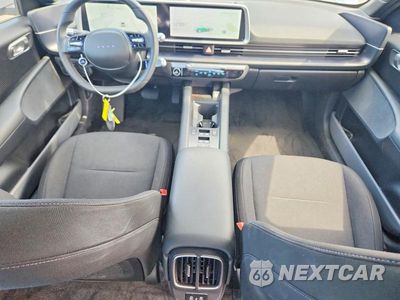 Zdjęcie 8 z 12 samochodu: 2025 HYUNDAI IONIQ 6 SE VIN:KMHM24AAXSA116230 - miniatura