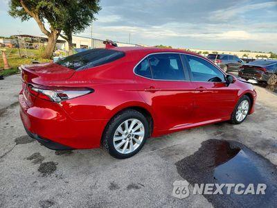 Trzecie zdjęcie samochodu z tyłu: 2024 TOYOTA CAMRY LE VIN:4T1C11AKXRU215256 - miniatura