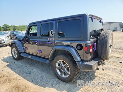 Drugie zdjęcie samochodu z przodu: 2020 JEEP WRANGLER UNLIMITED SAHARA VIN:1C4HJXEN1LW280669 - miniatura