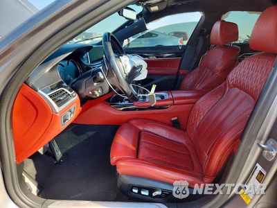 Zdjęcie 7 z 13 samochodu: 2018 BMW 750 I VIN:WBA7F0C55JGM24090 - miniatura