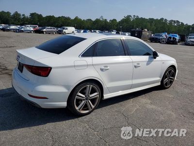 Trzecie zdjęcie samochodu z tyłu: 2017 AUDI A3 PRESTIGE VIN:WAUHUHFF7H1056540 - miniatura
