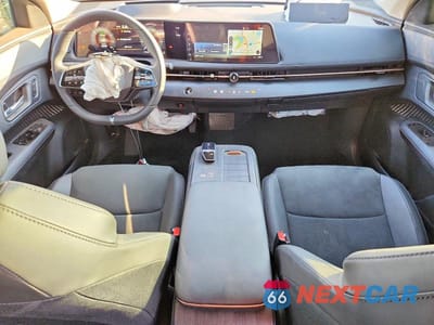 Zdjęcie 8 z 13 samochodu: 2025 NISSAN ARIYA EVOLVE+ E-4ORCE VIN:JN8DF0BF1SM761024 - miniatura
