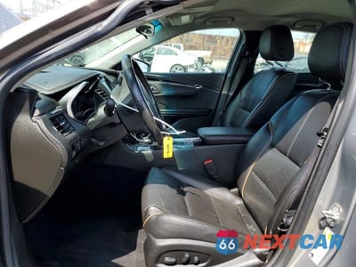 Zdjęcie 7 z 12 samochodu: 2019 CHEVROLET IMPALA PREMIER VIN:2G1105S32K9156941 - miniatura
