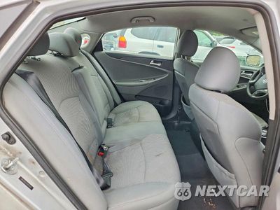 Zdjęcie 10 z 12 samochodu: 2014 HYUNDAI SONATA GLS VIN:5NPEB4AC3EH932137 - miniatura