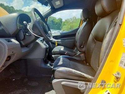 Zdjęcie 8 z 15 samochodu: 2016 NISSAN NV200 TAXI VIN:3N8CM0JT2GK700524 - miniatura