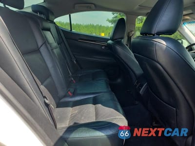 Zdjęcie 10 z 12 samochodu: 2013 LEXUS ES 350 VIN:JTHBK1GG8D2056773 - miniatura