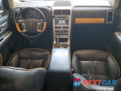 Zdjęcie 8 z 13 samochodu: 2008 LINCOLN MKX VIN:2LMDU68C48BJ26282 - miniatura