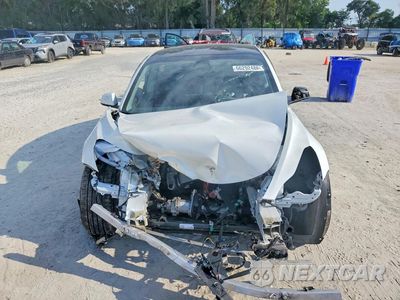 Piąte zdjęcie samochodu w środku: 2023 TESLA MODEL 3 VIN:5YJ3E1EA7PF568957 - miniatura