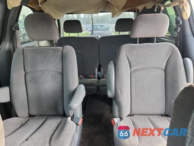 Zdjęcie 10 z 13 samochodu: 2005 DODGE CARAVAN SXT VIN:1D4GP45R95B140815 - miniatura