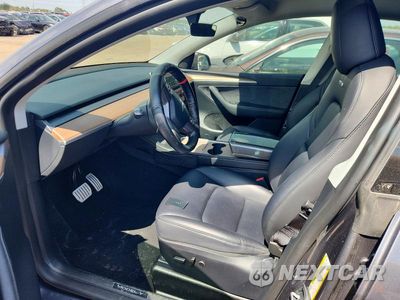 Zdjęcie 7 z 12 samochodu: 2023 TESLA MODEL Y VIN:7SAYGDEF5PF978981 - miniatura